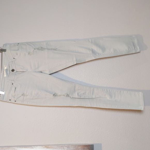 life in progress Pants - Life in Progress Distressed Pants